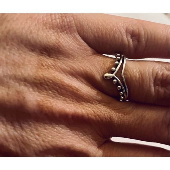 Boho silver crown RING - Picture 5 of 7